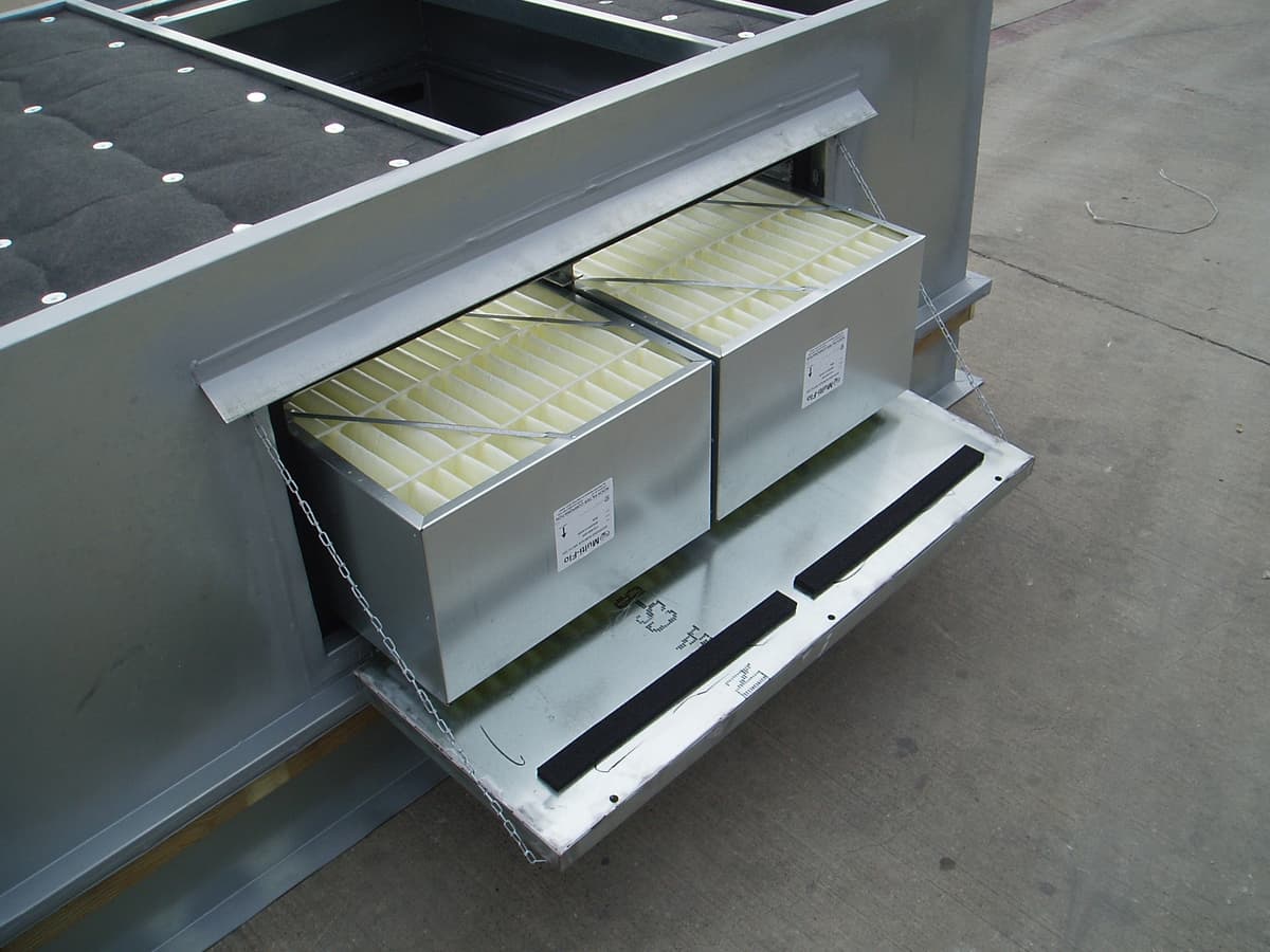 Final Filter Rooftop Package Curb