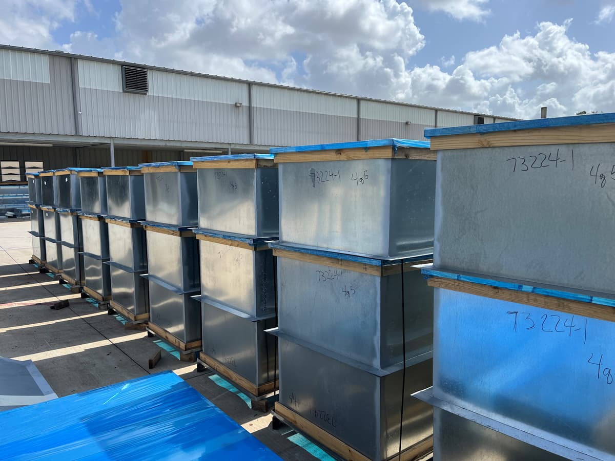 Rooftop Package Curb