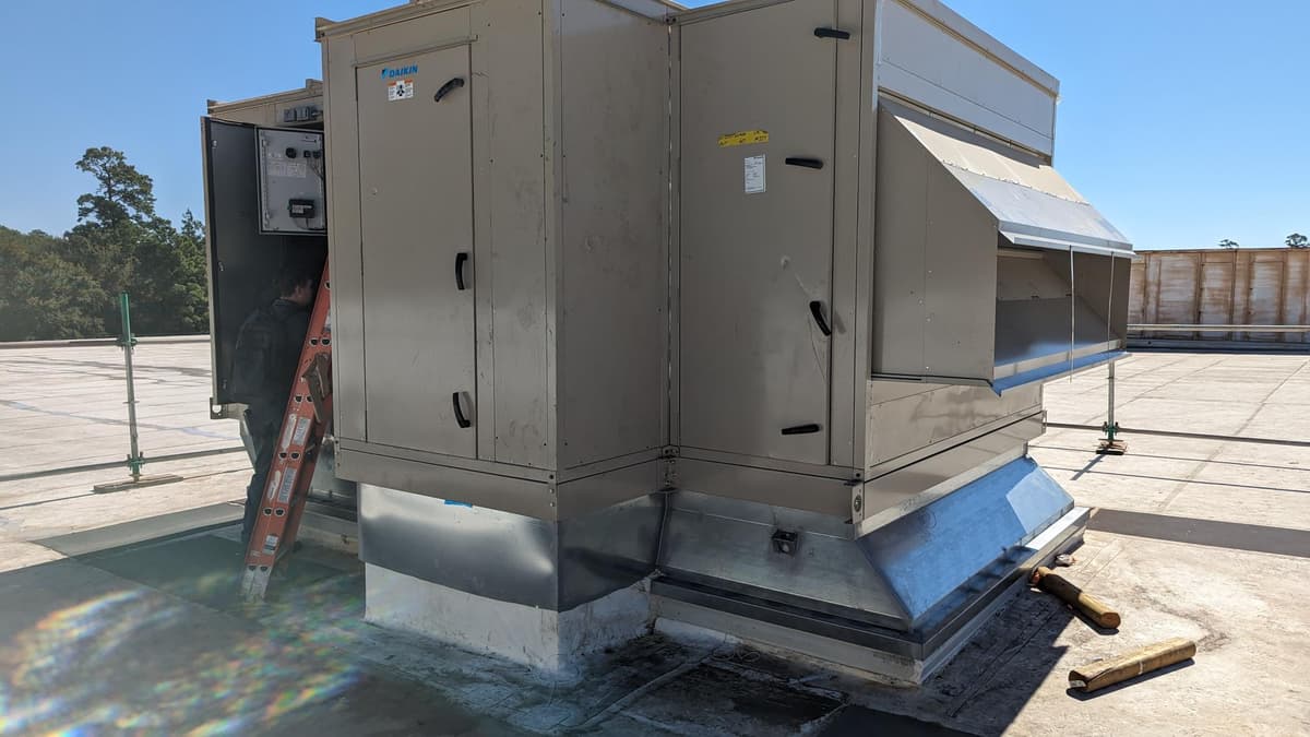 Rooftop Curb Adapter